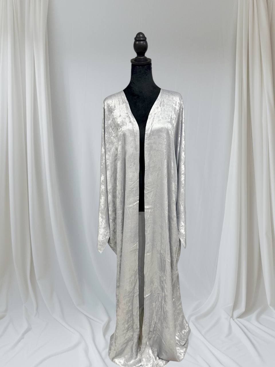 Satin Light Silver